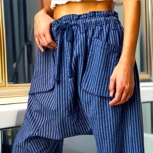 Free People Runyon Oversized Striped Harem Paperbag Waist Pants 100% Cotton Sz S